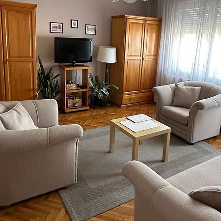 Apartman Rada Pirot Buitenkant foto