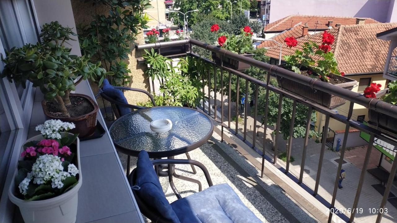 Apartman Rada Pirot Buitenkant foto